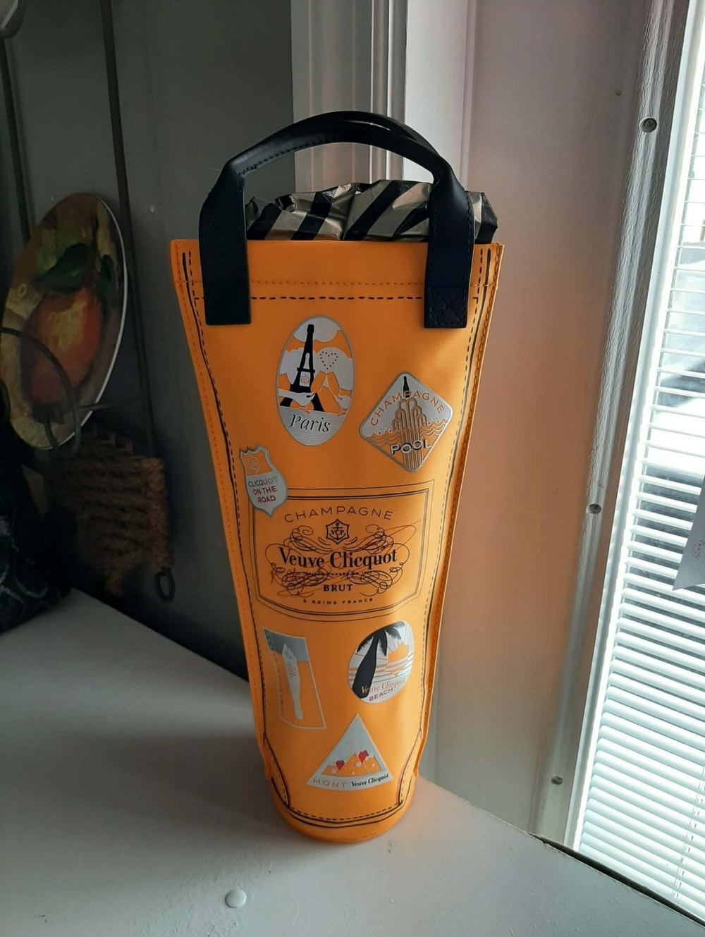VEUVE CLICQUOT Orange & Black Champagne🍾Bottle Tote